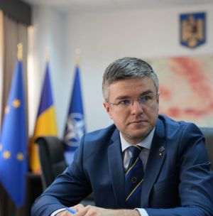 Irineu Darău: Industria naţională de apărare trebuie să devină mai competitivă pentru a valorifica oportunităţile europene şi naţionale